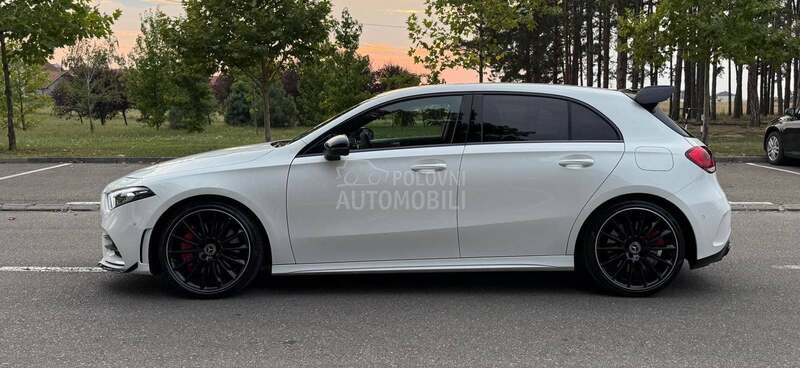 Mercedes Benz A 35 AMG 