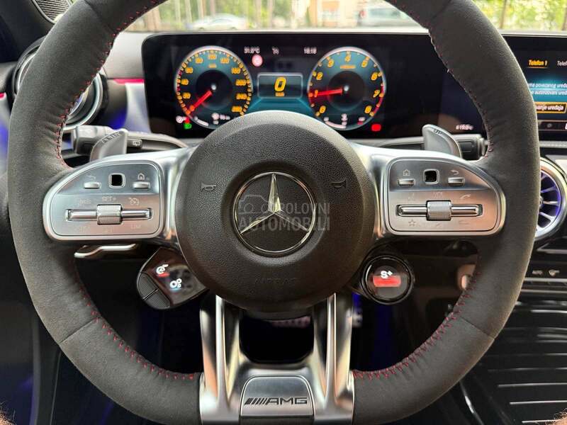 Mercedes Benz A 35 AMG 