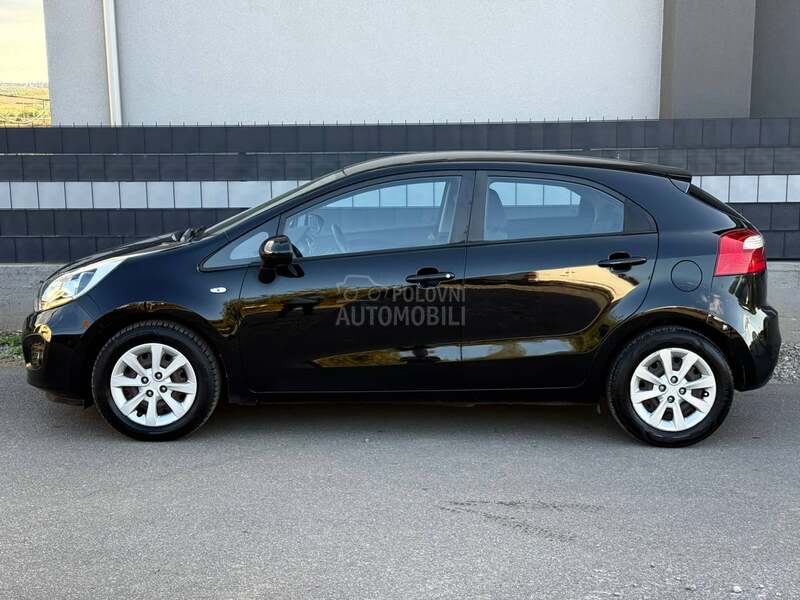 Kia Rio 1.1 CRDI SWlSS