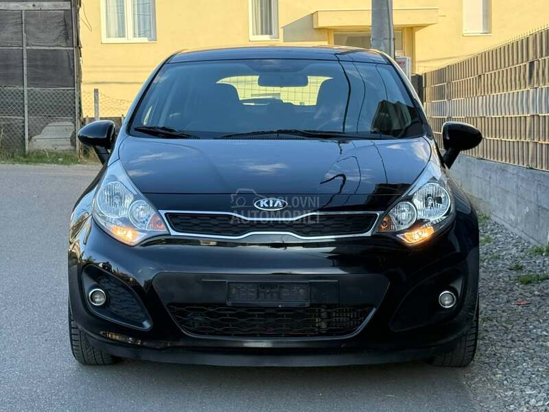 Kia Rio 1.1 CRDI SWlSS