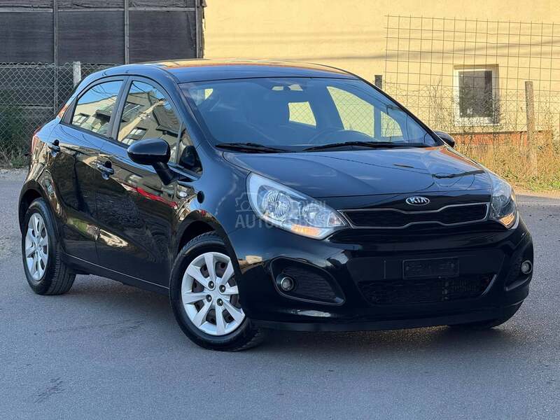 Kia Rio 1.1 CRDI SWlSS