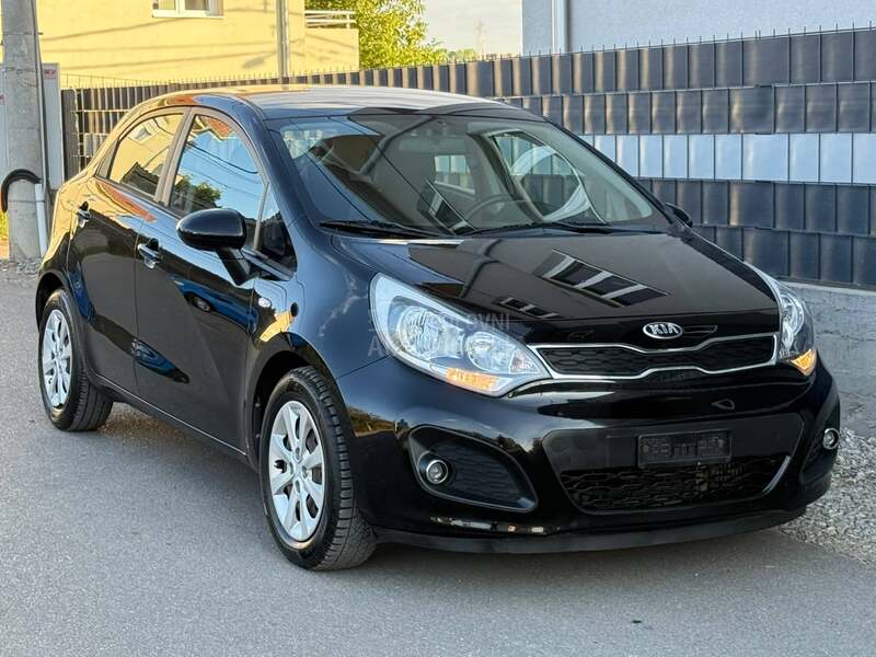 Kia Rio 1.1 CRDI SWlSS