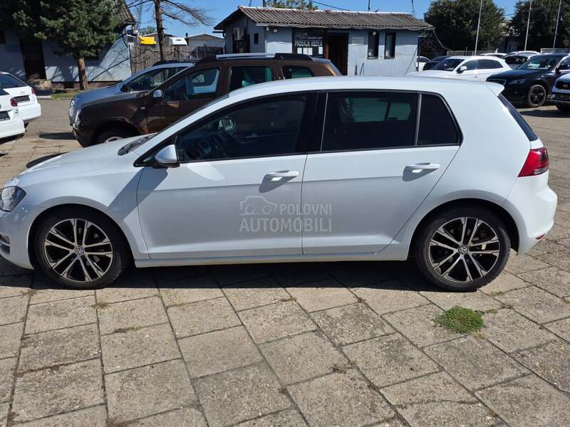 Volkswagen Golf 7 2.0tdi REG/HIGHL
