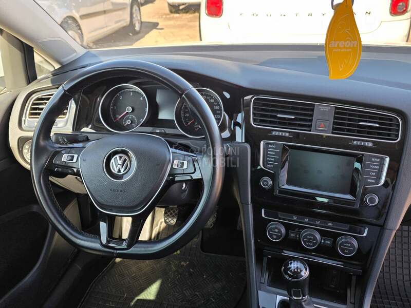 Volkswagen Golf 7 2.0tdi REG/HIGHL