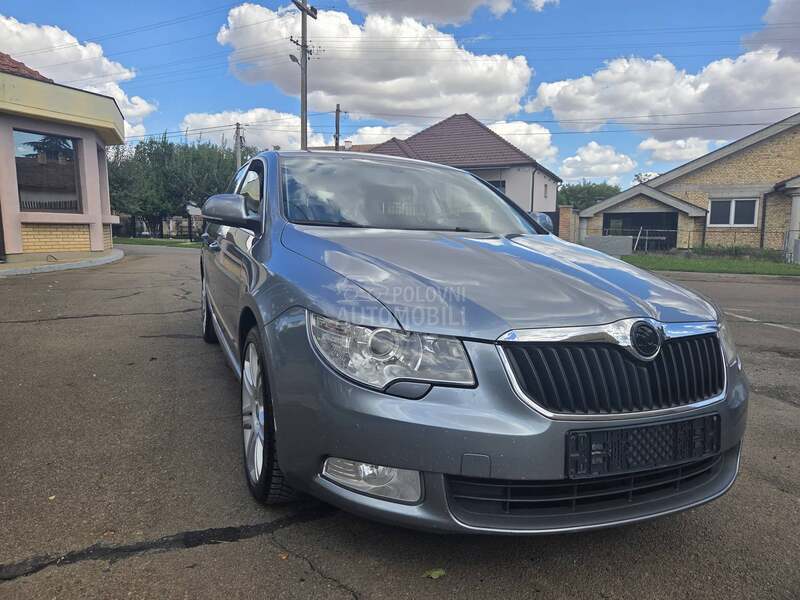 Škoda Superb 1.4