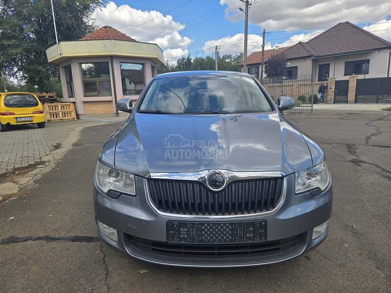 Škoda Superb 1.4