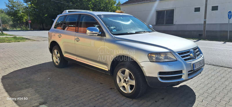 Volkswagen Touareg 
