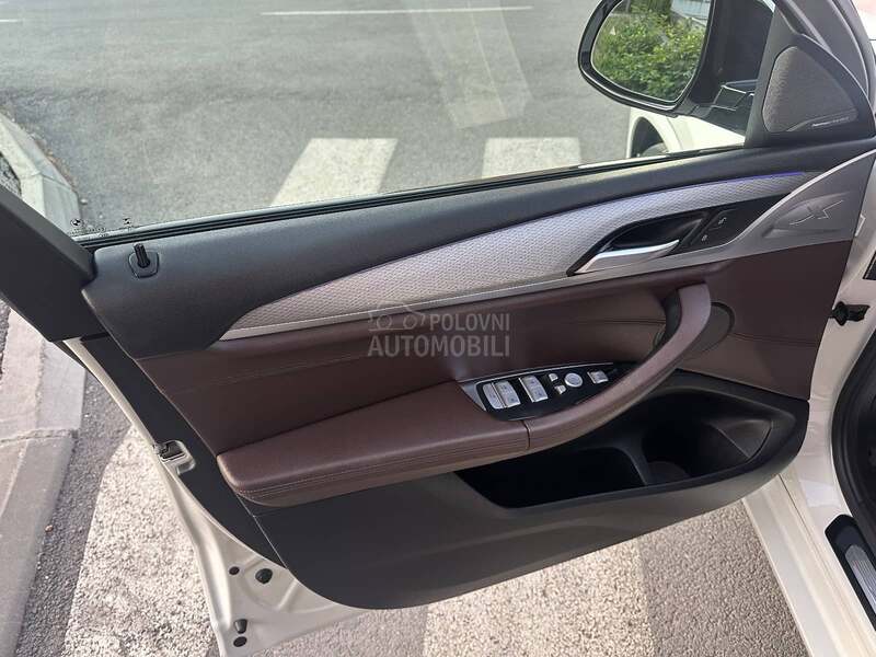 BMW X4 M paket 25d