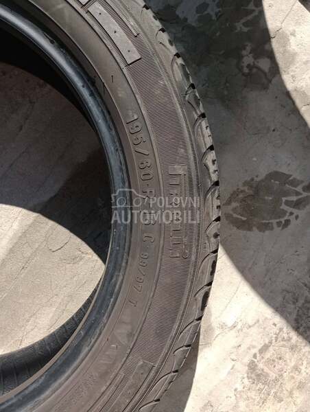 Pirelli 195/60 R16 Letnja