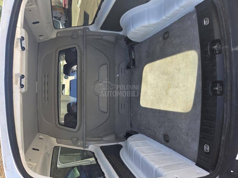 Volkswagen Caddy Maxi 2.0