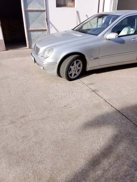 Mercedes Benz C 200 200CDI