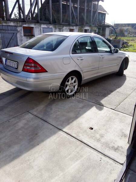 Mercedes Benz C 200 200CDI