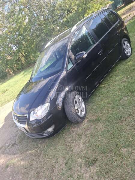 Volkswagen Touran 1.4 TSI