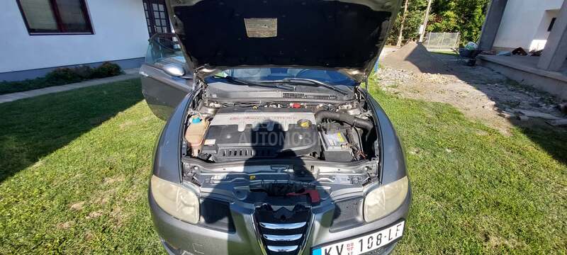 Alfa Romeo GT 