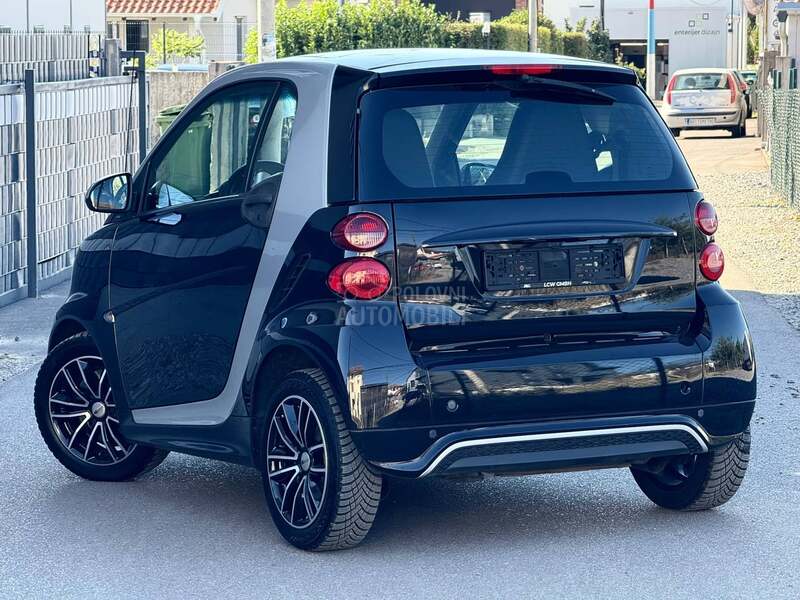 Smart ForTwo 1.0 RESTYLING SWlSS