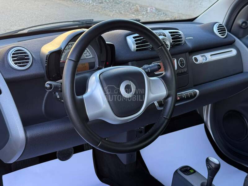 Smart ForTwo 1.0 RESTYLING SWlSS