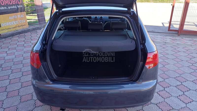 Audi A3 1.6 B 8 VeENTILA T0P