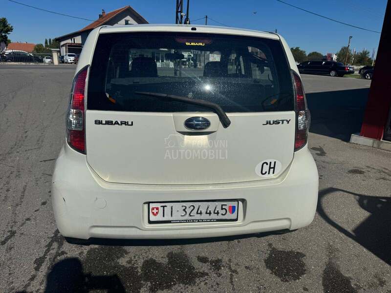 Subaru Justy 1.0i