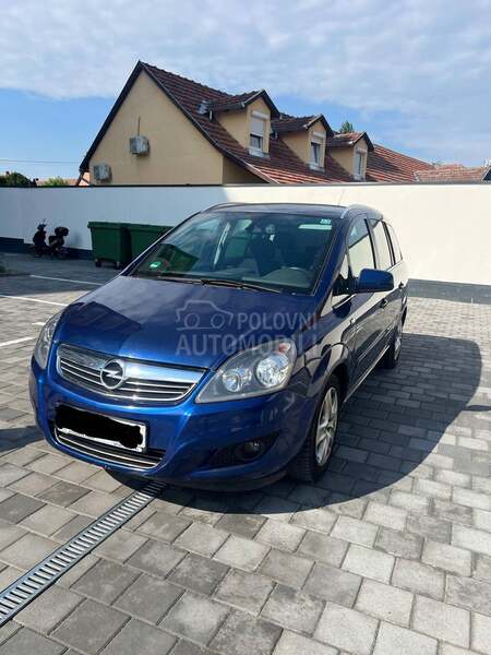 Opel Zafira 