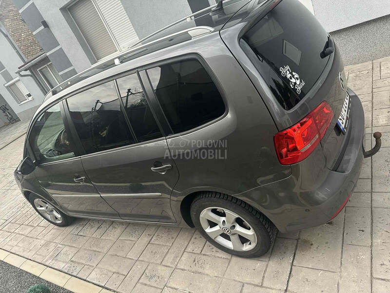 Volkswagen Touran 2.0 TDI