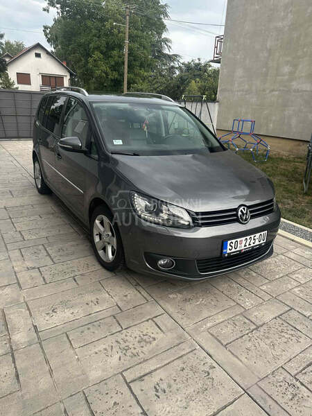 Volkswagen Touran 2.0 TDI