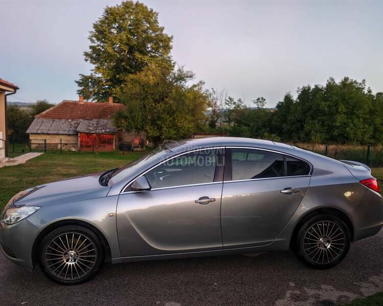 Opel Insignia 