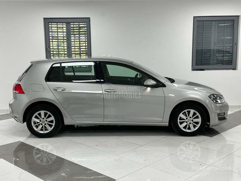 Volkswagen Golf 7 1.2 TSI Comfortline