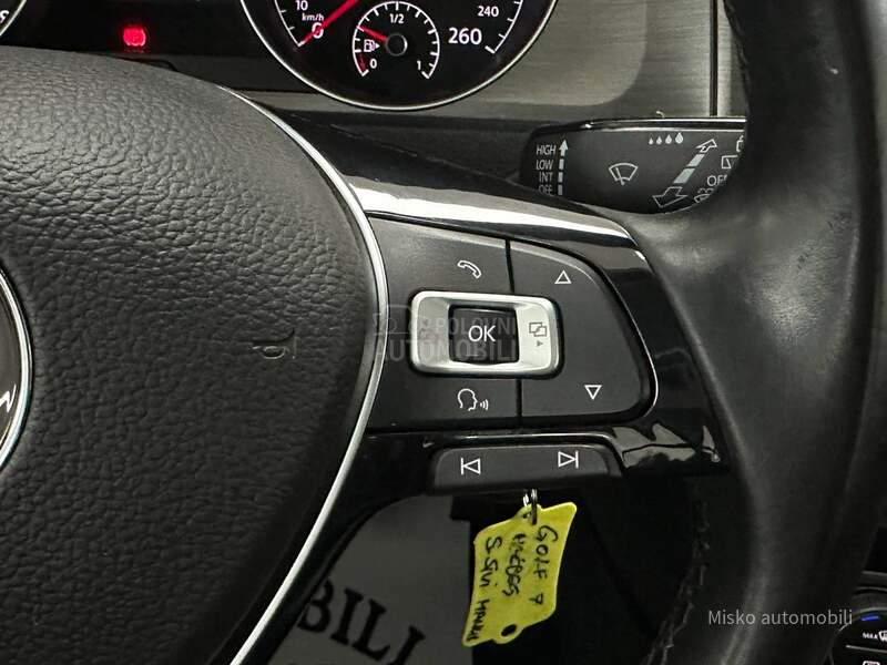 Volkswagen Golf 7 1.2 TSI Comfortline