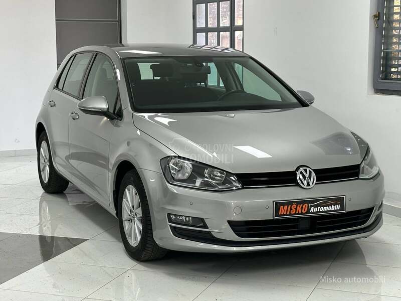 Volkswagen Golf 7 1.2 TSI Comfortline