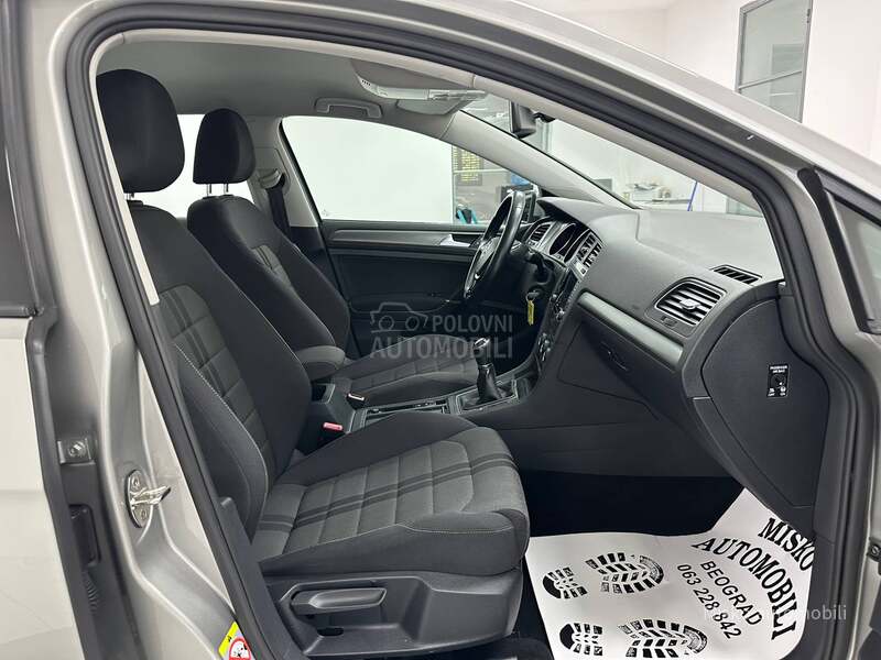 Volkswagen Golf 7 1.2 TSI Comfortline