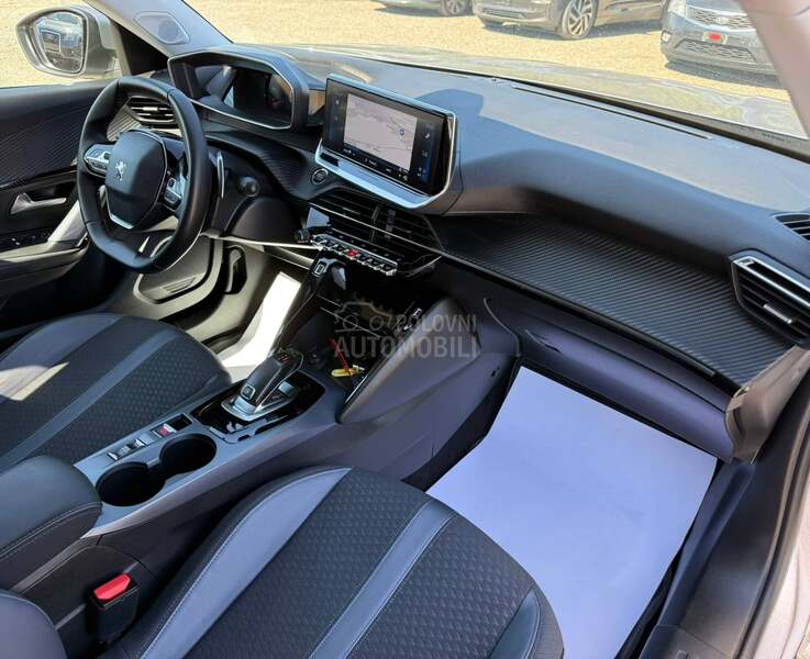 Peugeot 2008 1.5 HDI ALLURE PLUS