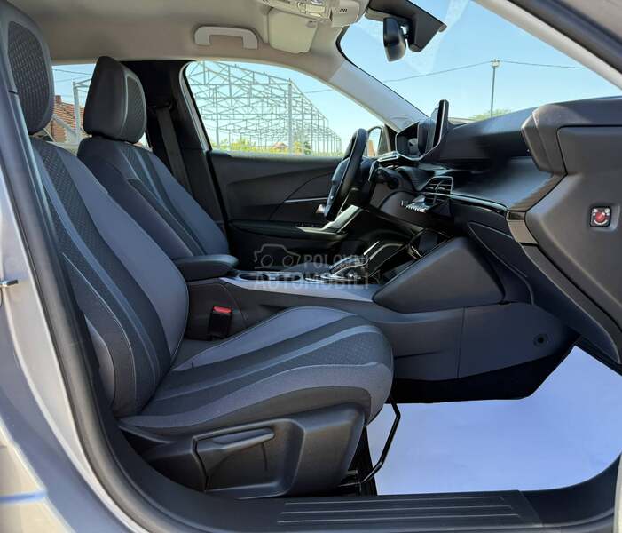 Peugeot 2008 1.5 HDI ALLURE PLUS