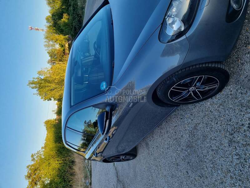 Volkswagen Golf 6 1.6 tdi MATCH