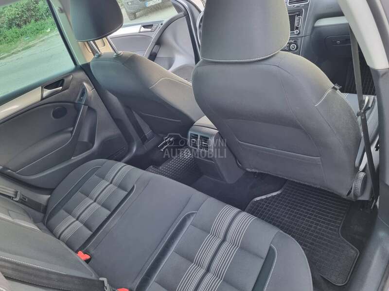 Volkswagen Golf 6 1.6 tdi MATCH