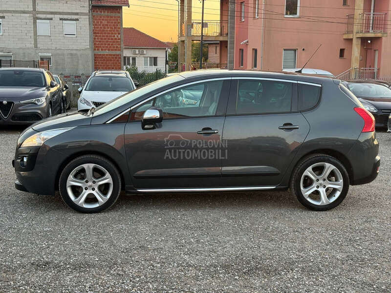 Peugeot 3008 2.0 HDI FELINE AUTO
