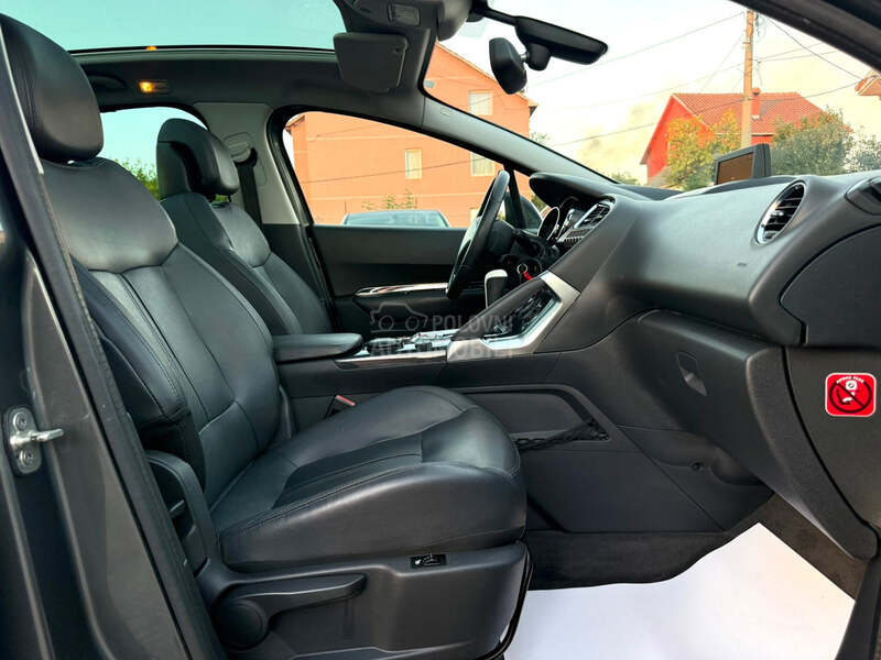 Peugeot 3008 2.0 HDI FELINE AUTO