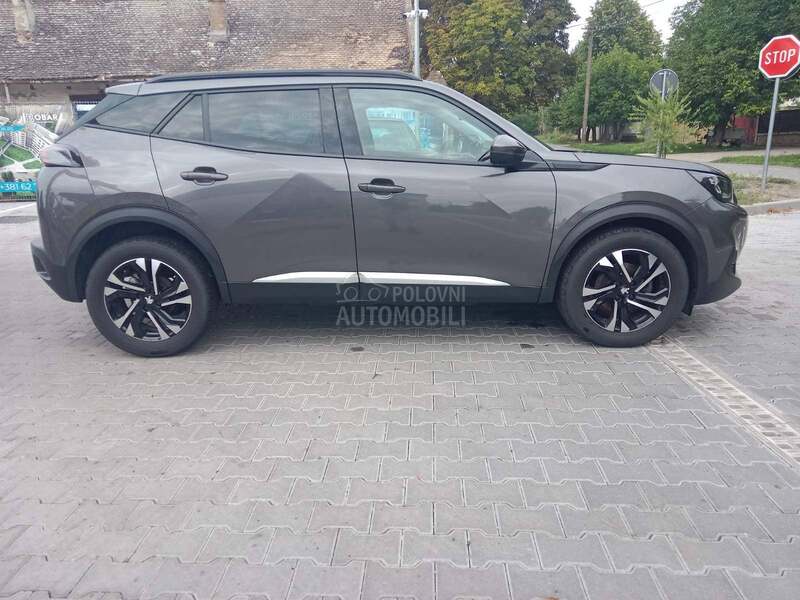Peugeot 2008 1.5 HDI ALLURE