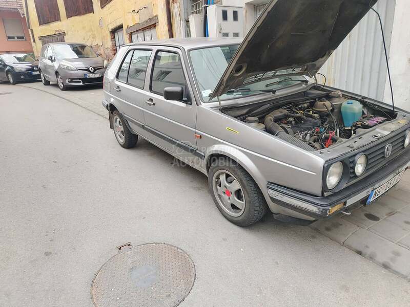 Volkswagen Golf 2 1.6
