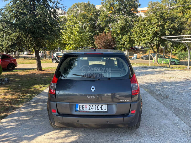 Renault Scenic 2.0 dci
