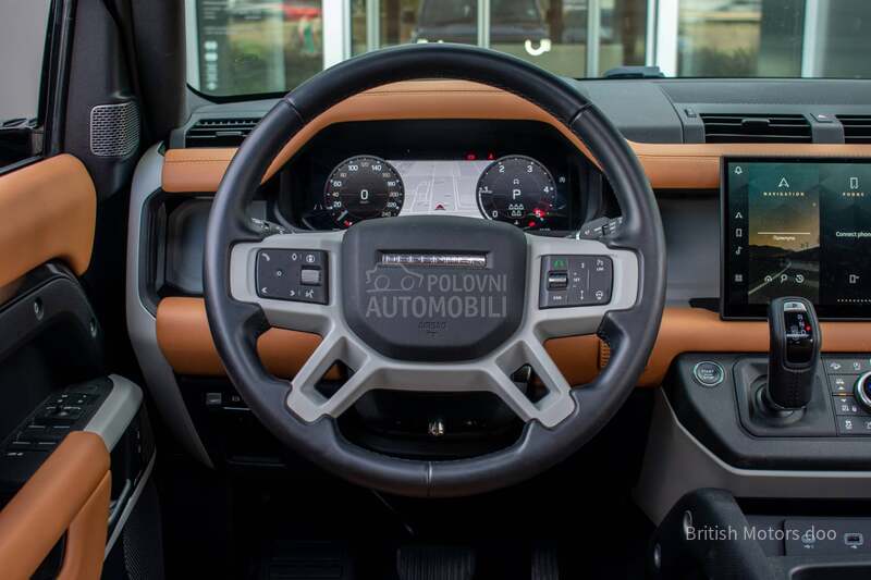 Land Rover Defender HSE  D300
