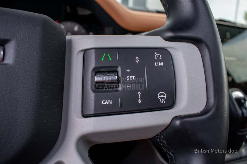Land Rover Defender HSE  D300