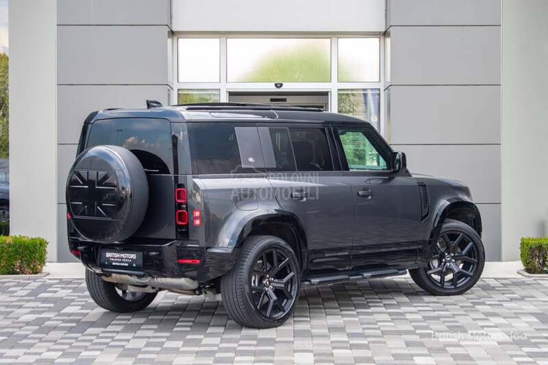 Land Rover Defender HSE  D300