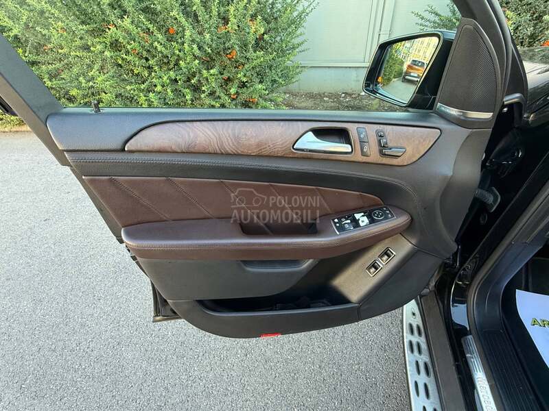 Mercedes Benz GL 350 BLUETEC/4MATIC