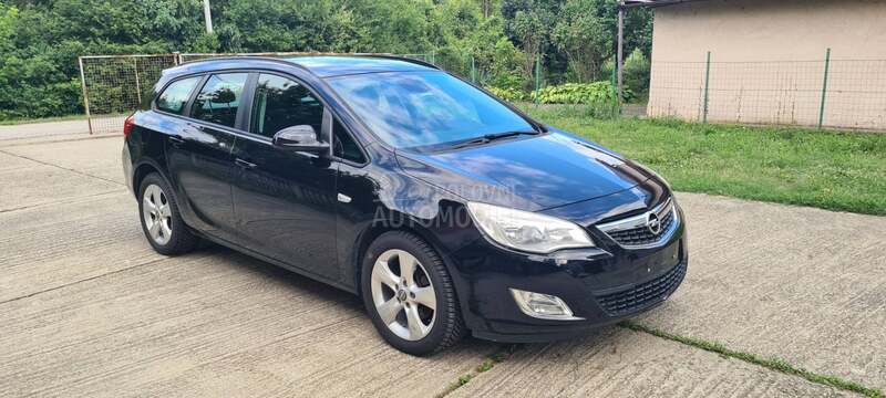 Opel Astra J 1.7 cdti