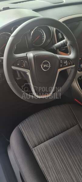 Opel Astra J 1.7 cdti