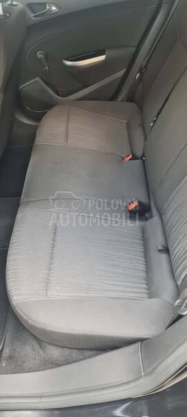 Opel Astra J 1.7 cdti