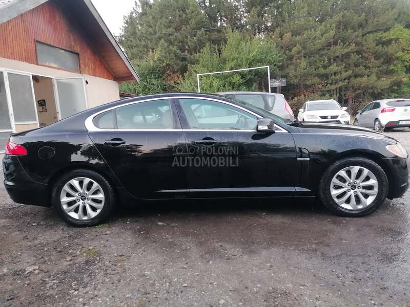 Jaguar XF 2.7D