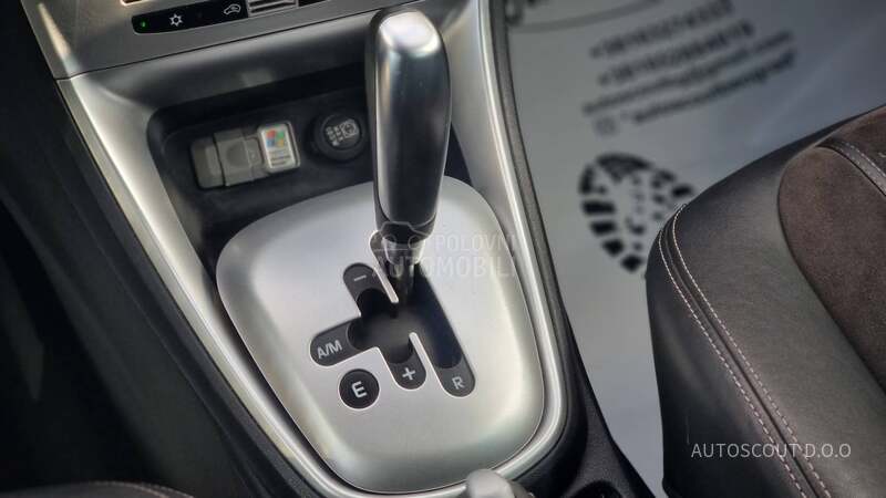 Lancia Delta 1.6 MJet A/T