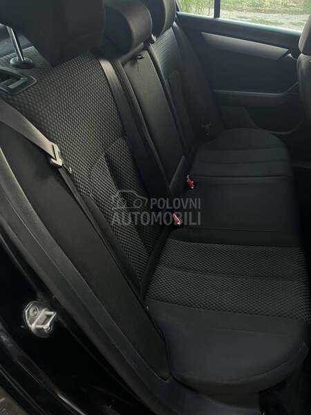 Volkswagen Passat B7 BlueMotion opremi