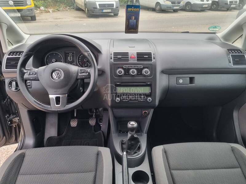 Volkswagen Touran 